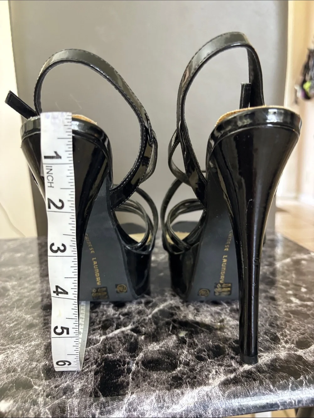 Chinese Laundry Black Patent High Heel Platform Sandals - Womenu